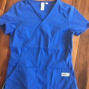 Urbane sport scrub top xs Royal blue